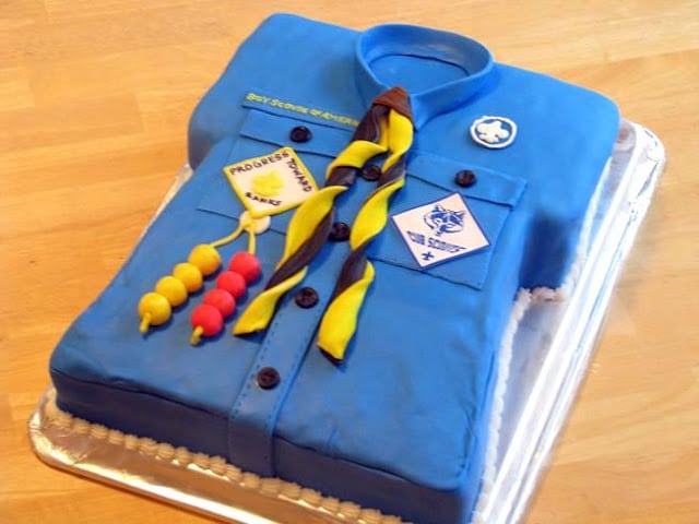 cake shaped like a blue collared shirt