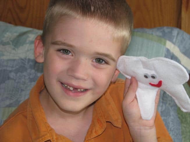 simple tooth fairy pillow