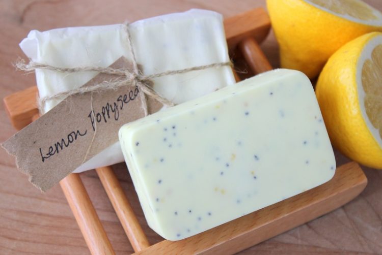 Lemon Poppy Seed Easy Melt and Pour Soap Recipe