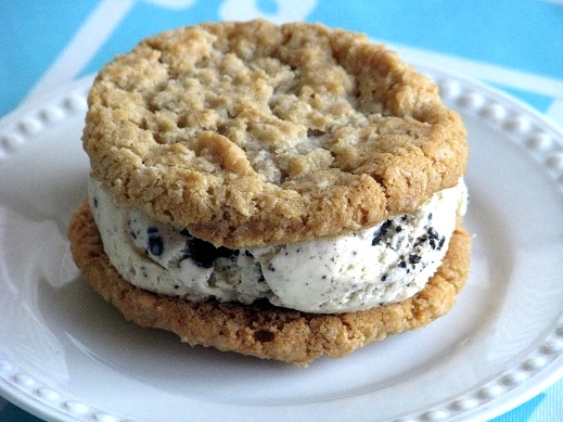 oatmeal ice cream sandwich cookie