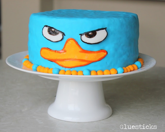 Perry the platypus cake