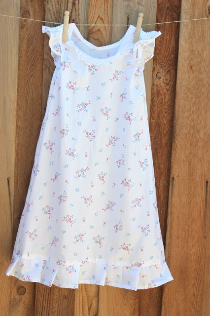 Tutorial and pattern: Girls flannel nightgown – Sewing