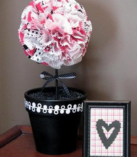 valentine topiary on console table
