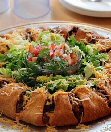crescent taco ring on pizza pan