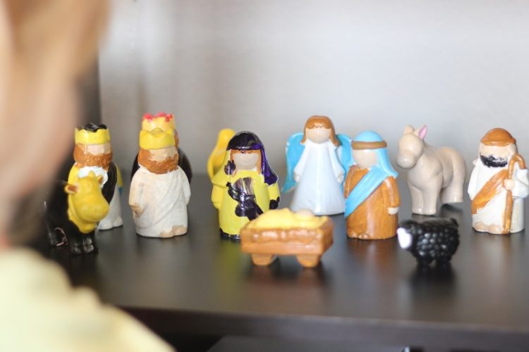 ceramic nativity set for kids to paint