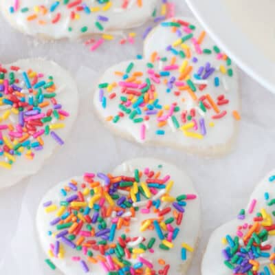 frosted sugar cookie with sprinkles