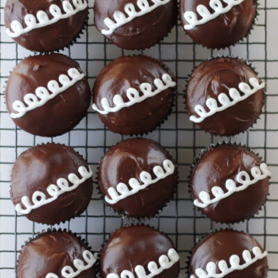 12 hostess cupcakes on cooling rack