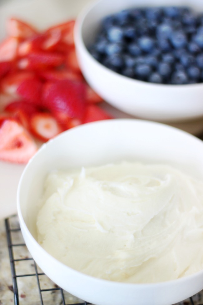 bowl of frosting for mini fruit pizzas