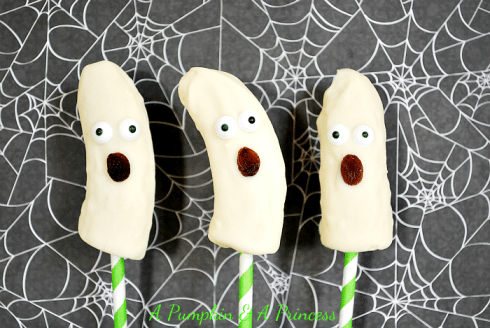 banana pops that look like ghosts