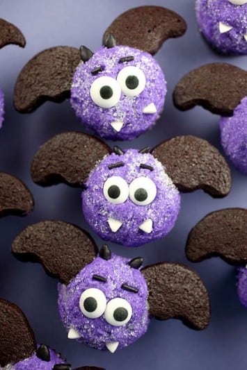 bat cupcakes