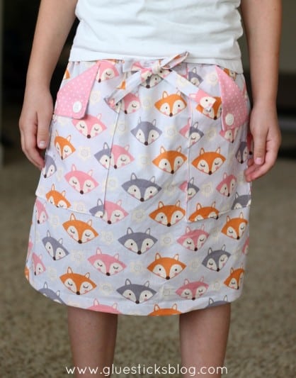 cloth skirt with foxes on the front
