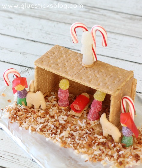 graham cracker nativity