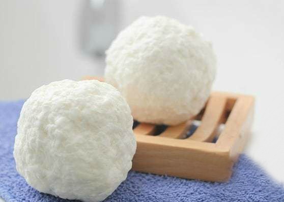 No melting, pouring or measuring. This is the easiest DIY kids soap! Hide a small toy inside for this fun snowball surprise soap!