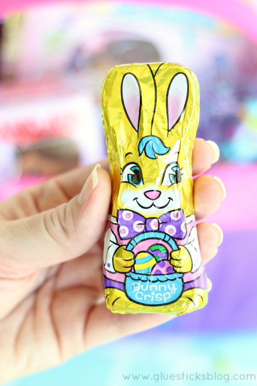 So many cute Easter basket ideas for girls who love Disney Junior and Doc McStuffins! Mini nail polish, stuffed lamb, coordinating fillers and a journal!