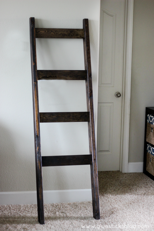 How to make discount a ladder blanket holder