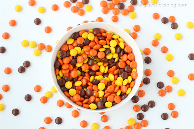 bowl of reeses pieces candies