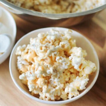 bowl of marshmallow popcorn
