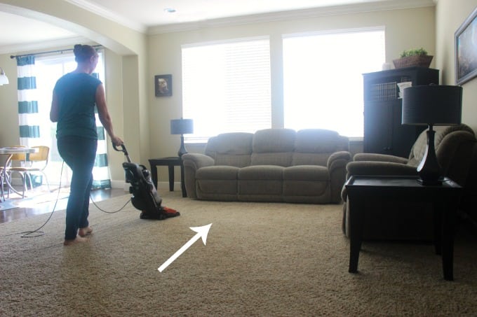 How to Thoroughly Vacuum a Room