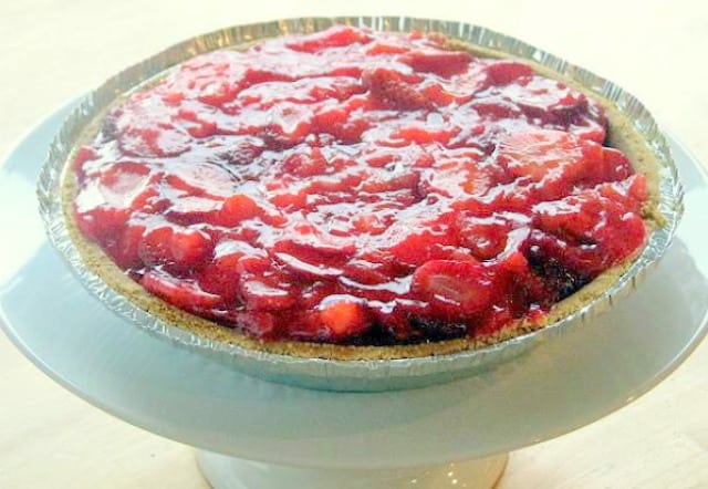 No Bake Strawberry Pie