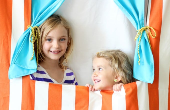 How to Make a Puppet Theatre for Children: DIY Tutorial