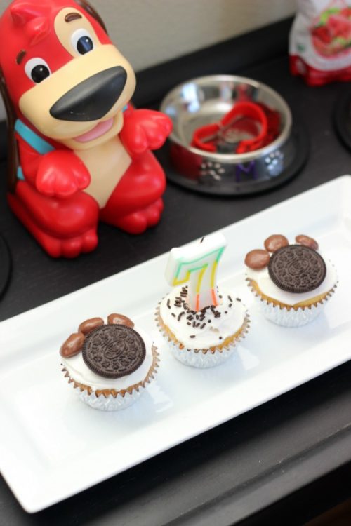 puppy paw cupcakes and red rover dog game