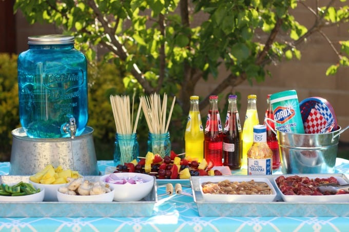 Summer Kebab Party! The perfect outdoor meal to enjoy with family and friends. Provide a variety of meats and veggies for guests to create their own kebabs and then grill to perfection. 