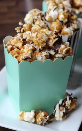 Zebra Caramel Popcorn (Black & White) Video - Gluesticks Blog