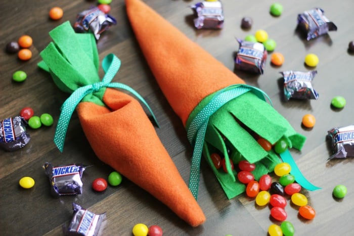 https://gluesticksblog.com/wp-content/uploads/2017/02/felt-carrot-candy-pouch7.jpg