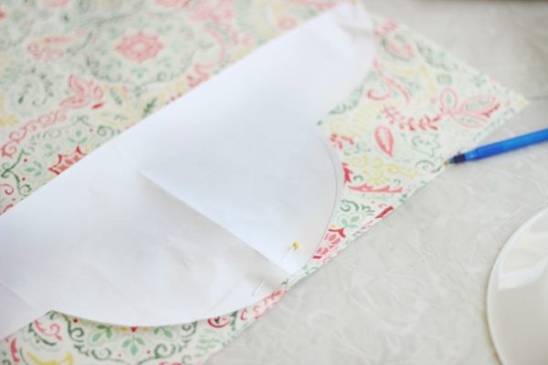 Diy Table Runner: Make A Quick And Easy Table Runner In 15 Minutes!