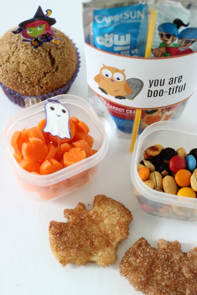 Add some spooky fun to your kids' lunches this year with these printable juice box wraps for Halloween! Just cut, wrap and tape!