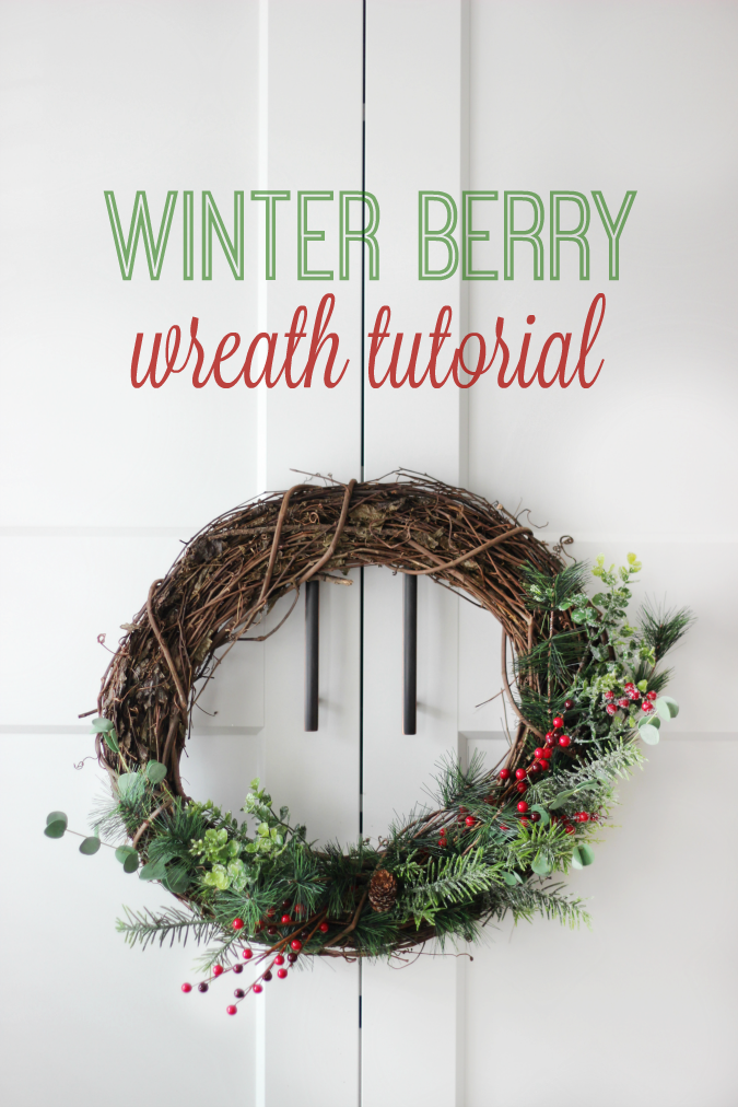 EASY DIY - Winterberry branches for Christmas - Vin'yet Etc.