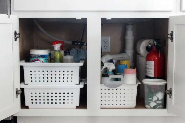 5 Easy Steps to Organize Under Your Kitchen Sink Once and For All