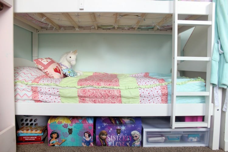 The girls simple bedroom DIY closet organizer –