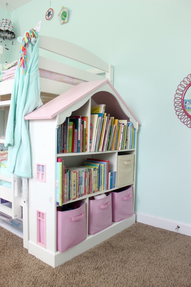 girls room bookcase