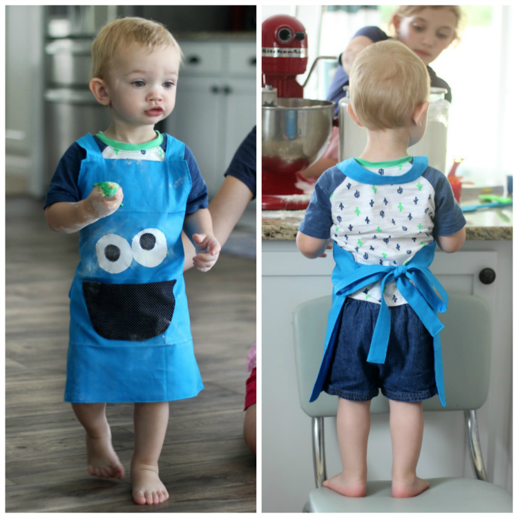 Make a Cookie Monster apron for a toddler using this quick and easy apron pattern! There's even a pocket to keep a measuring spoon...or a cookie! It's Cookie Monster's mouth!