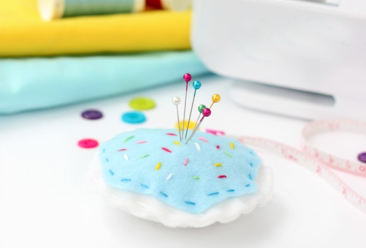 Now that you’re learning to sew, you’ll need a place to keep all of your pins. Here is a simple DIY felt pincushion shaped like a sugar cookie! Complete with your favorite flavor of frosting and colorful sprinkles! 