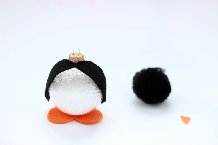 felt and pom pom for penguin ornament craft