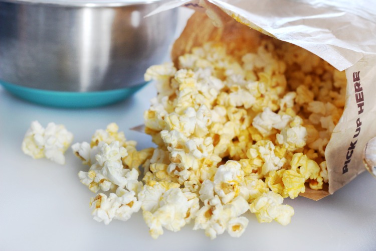 Sweet, salty, buttery, sticky, and crunchy--this marshmallow caramel corn is the perfect snack to munch on with friends!