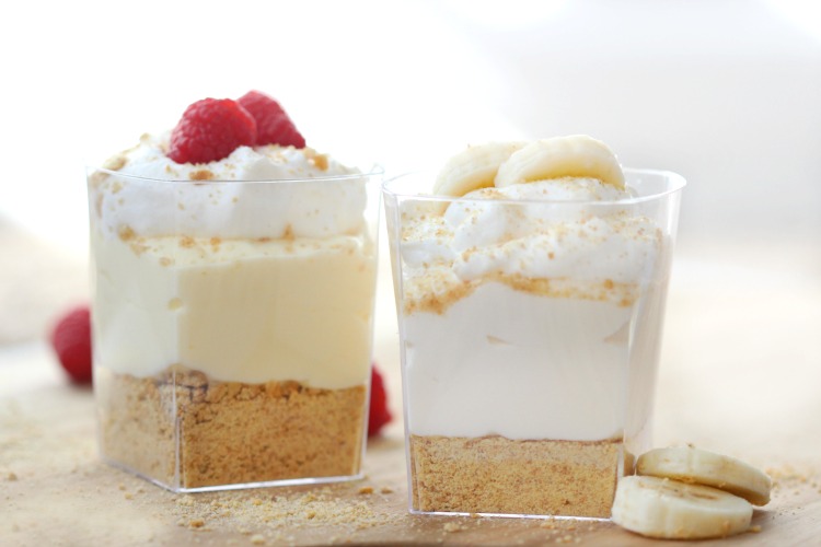 A mini cream pie in a cup that come together in just minutes! A layer of graham crackers, a layer of Greek yogurt and whipped cream! Perfect for parties.