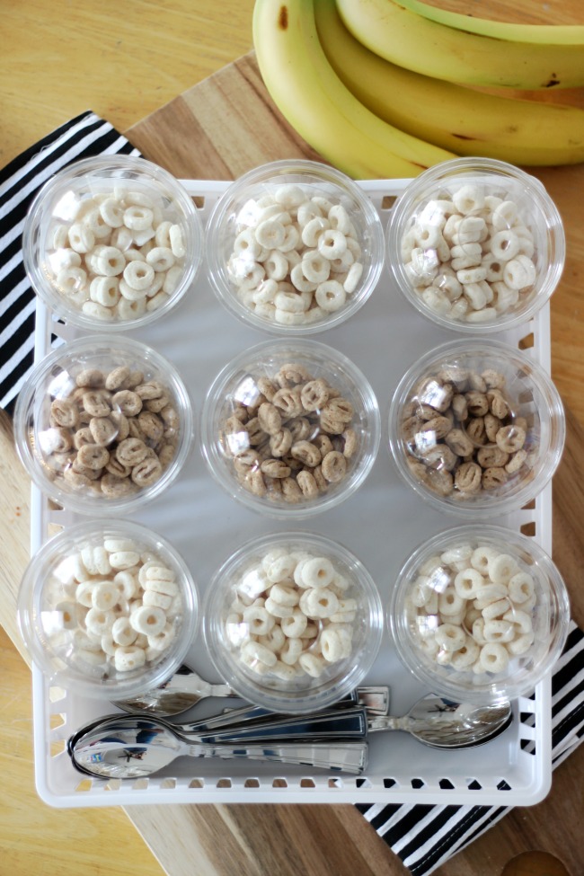 Cereal Cups for an Easy On the Go Breakfast or Snack - Gluesticks Blog