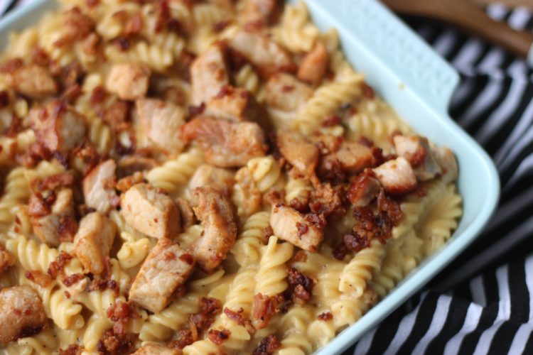 This Loaded Applewood Smoked Bacon Pork Mac & Cheese comes together in under 30 minutes!