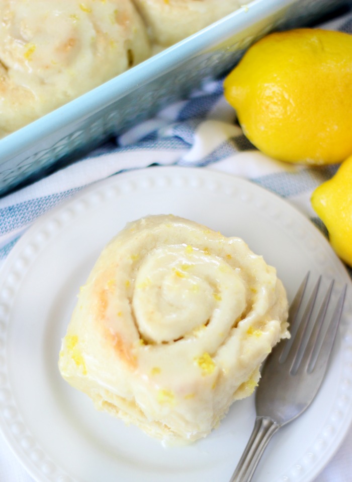 lemon sweet roll on plate
