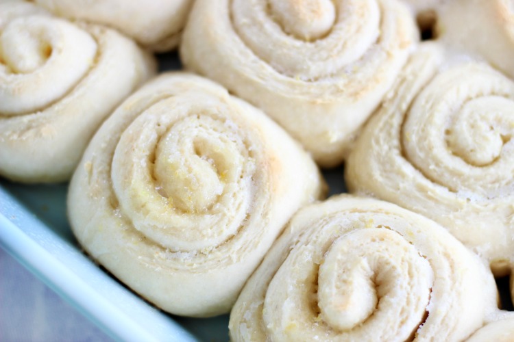 lemon sweet rolls in pan just baked