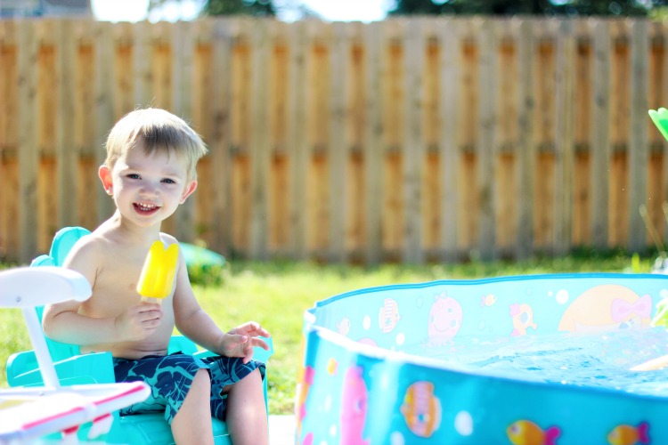 toddler with twin pop