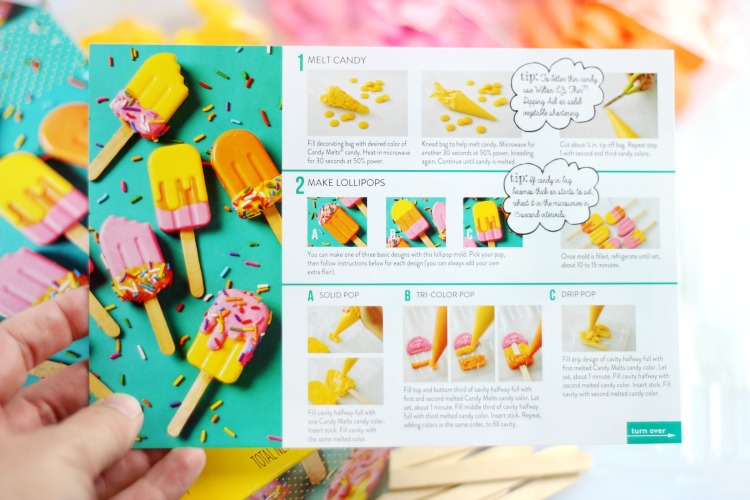 step by step instruction card to make cupcake toppers