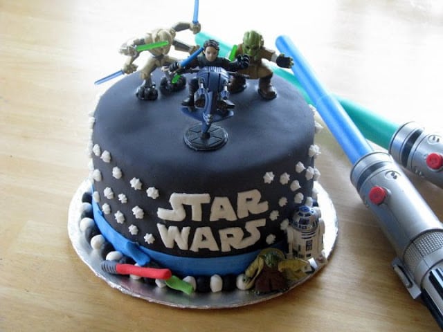 Star Wars cake with edible light sabers