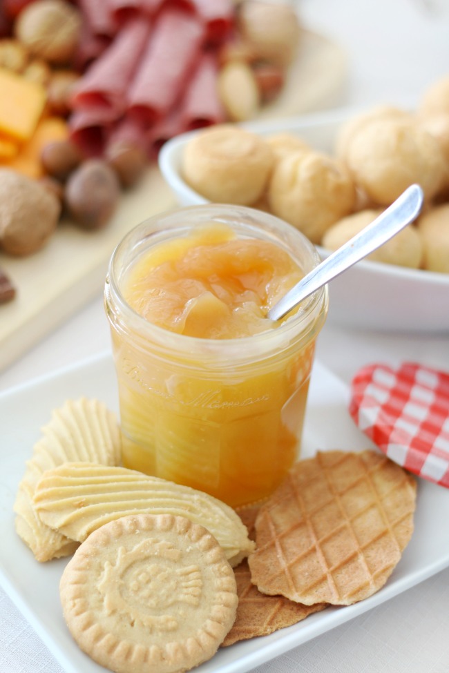 jar of lemon curd and shortbread cookies