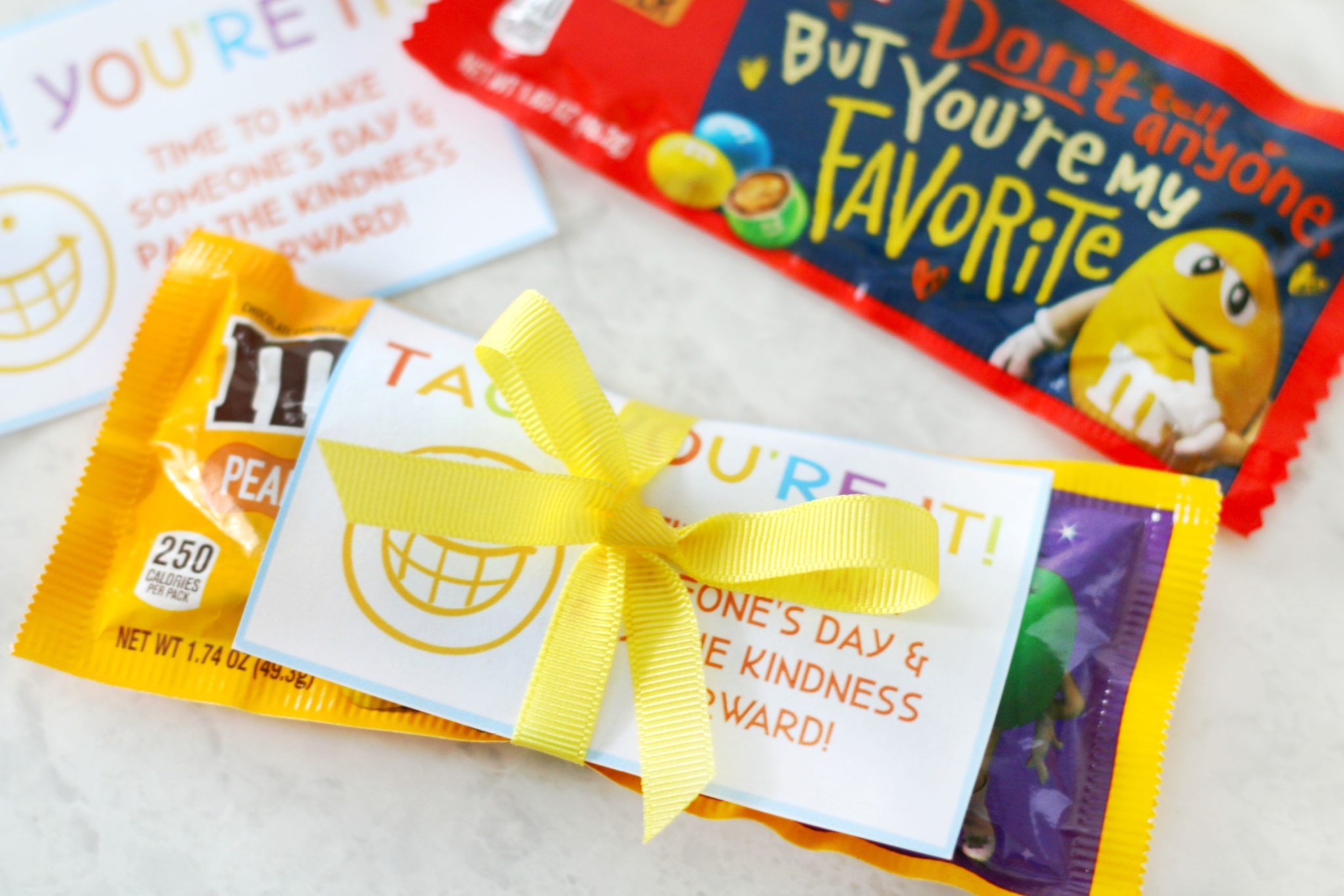 Tag! You're It! Printable Tags To Spread Kindness - Gluesticks Blog