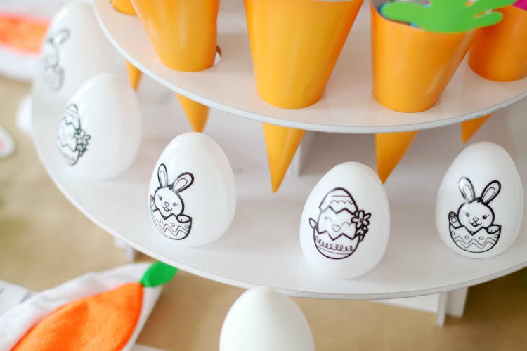 diy easter eggs on egg stand