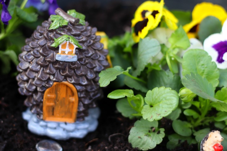 fairy garden house